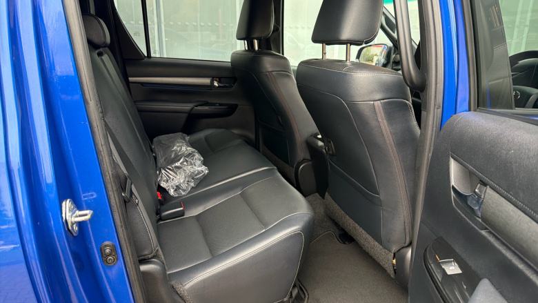 Toyota Hilux Diesel Invincible X D/Cab Pick Up 2.8 D-4D Auto